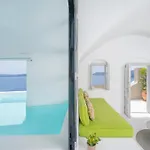 Nano Canaves Oia