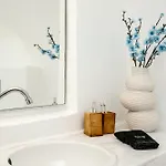 Nano Canaves Villa Ía