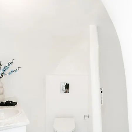 Nano Canaves Villa