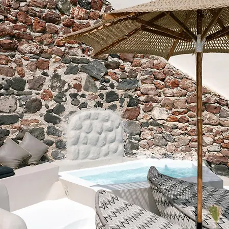 Nano Canaves Villa Oia (Santorini)